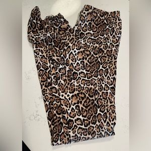 Victoria Secret Cheetah Print Leggings